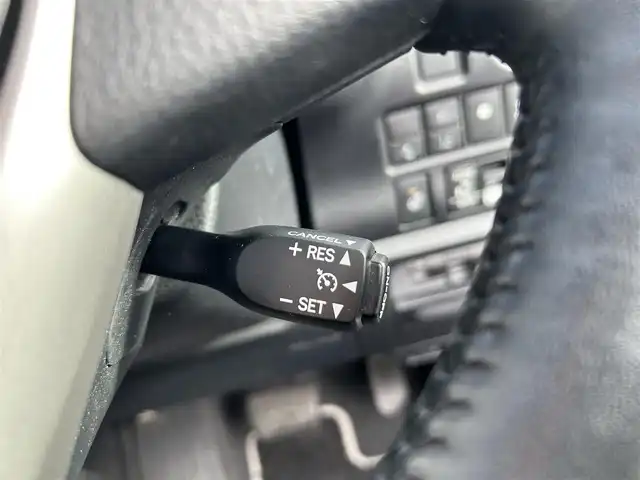 トヨタ エスクァイア ハイブリッド Gi プレミアムパッケージ ブラックテーラード 広島県 2021(令3)年 4.8万km ブラック 純正10インチナビ/・フルセグ/Bluetooth/CD/DVD/AM/FM/USB/SD/純正12インチフリップダウンモニター/モデリスタエアロ/ステアリングヒーター/前席シートヒーター/バックカメラ/両側パワースライドドア/ビルトインETC/クルーズコントロール/ハーフレザーシート/トヨタセーフティセンス/・プリクラッシュセーフティ/・レーンキープアシスト/・PKSB/先行車発進告知/・クリアランスソナー/純正15インチAW/LEDヘッドライト