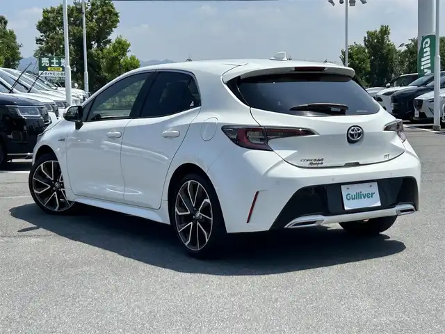 トヨタ カローラ スポーツ ハイブリッドG Z 奈良県 2019(令1)年 2.6万km スーパーホワイトⅡ 純正ナビ　/フルセグＴＶ　/BT/CD/DVD/SD/USB/ドライブレコーダー　/バックカメラ　/純正ＥＴＣ　/追従型クルーズコントロール　/ハーフレザーシート　/シートヒーター　/フォグランプ　/スマートキー　/衝突被害軽減システム　/コーナーセンサー/LEDヘッドライト/オートライト/オートマチックハイビーム/レーンキープアシスト