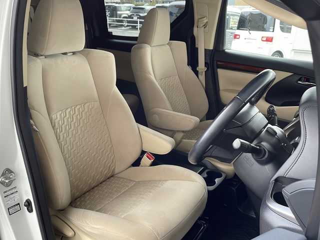 トヨタ アルファード X 岐阜県 2016(平28)年 8.1万km ホワイトパールクリスタルシャイン /ワンオーナー//純正ナビ//フルセグTV/Bluetooth/CD/DVD//両側パワースライドドア//バックカメラ//コーナーセンサー//前方ドライブレコーダー//ビルトインETC//オートライト//横滑り防止装置//盗難防止装置//純正フロアマット//純正16インチAW//スマートキー//スペアキー