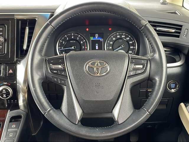 トヨタ アルファード X 岐阜県 2016(平28)年 8.1万km ホワイトパールクリスタルシャイン /ワンオーナー//純正ナビ//フルセグTV/Bluetooth/CD/DVD//両側パワースライドドア//バックカメラ//コーナーセンサー//前方ドライブレコーダー//ビルトインETC//オートライト//横滑り防止装置//盗難防止装置//純正フロアマット//純正16インチAW//スマートキー//スペアキー