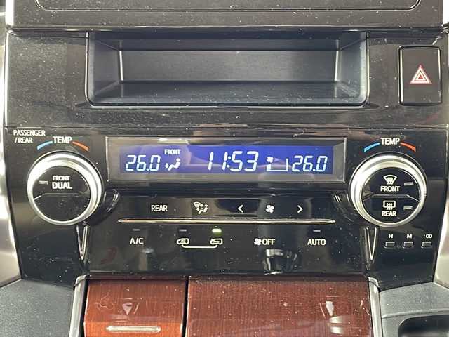 トヨタ アルファード X 岐阜県 2016(平28)年 8.1万km ホワイトパールクリスタルシャイン /ワンオーナー//純正ナビ//フルセグTV/Bluetooth/CD/DVD//両側パワースライドドア//バックカメラ//コーナーセンサー//前方ドライブレコーダー//ビルトインETC//オートライト//横滑り防止装置//盗難防止装置//純正フロアマット//純正16インチAW//スマートキー//スペアキー