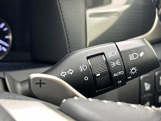 レクサス ＧＳ 300h 宮城県 2016(平28)年 9.5万km マーキュリーグレーマイカ 純正ナビ/バックカメラ/ビルトインETC2.0/前方ドライブレコーダー/レーダークルーズコントロール/パワーシート/シートメモリー/シートヒーター/ステアリングヒーター/電動チルト＆テレスコピックステアリング/プッシュスタート/スマートキー/スペアキー/オートライト/オートマチックハイビーム/LEDヘッドライト/フォグランプ/ドアバイザー/純正フロアマット/純正18インチアルミホイール