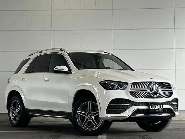 メルセデス・ベンツ ＧＬＥ４００ｄ 4MATIC スポーツ 山形県 2020(令2)年 4.3万km ダイヤモンドホワイト ＡＭＧライン　/レザーエクスクルーシブＰＫＧ　/純正ＨＤＤナビ　/フルセグＴＶ　/ＥＴＣ２．０　/Ｂｌｕｅｔｏｏｔｈ／ＵＳＢ　/Ａｐｐｌｅ　ＣａｒＰｌａｙ　/社外後席用モニター　/全席パワーシート　/全席シートヒーター/３列シート/レザーシート/ルーフレール/電動リアゲート/エアサスペンション/オートライト/オートハイビーム