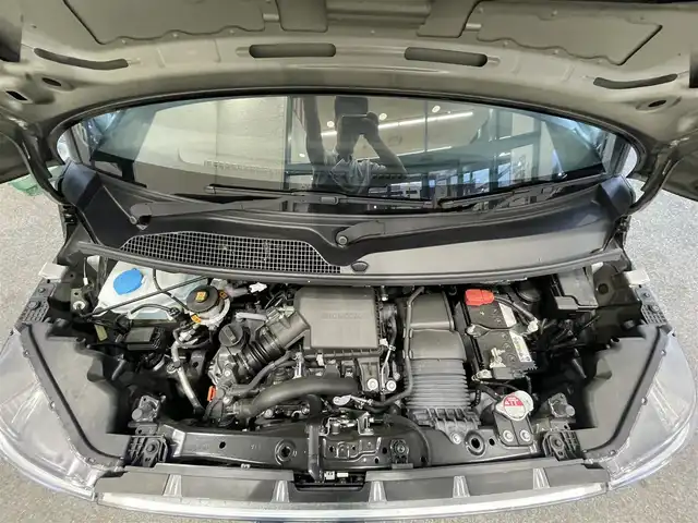 ホンダ Ｎ ＢＯＸ カスタム ターボ 愛知県 2023(令5)年 0.2万km クリスタルブラックパール 登録時走行距離1271km/ワンオーナー/純正9インチSDナビ/(Bluetooth/フルセグTV/DVD)/バックカメラ/コーナーセンサー/ホンダセンシング/衝突軽減ブレーキ/誤発信抑制機能/路外逸脱抑制機能/歩行者事故低減ステアリング/先行車発進告知/標識認識機能/オートハイビーム/レーンキーピングアシスト/アダプティブクルーズコントロール/両側パワスラ/ステアリングスイッチ/ハーフレザーシート/前席シートヒーター/パドルシフト/ヘッドランプレベライザー/マルチインフォメーションディスプレイ/左側アンダーミラー/純正ドアバイザー/純正フロアマット/プッシュスタート/スマートキー/取説/保証書
