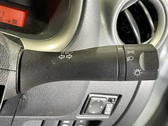 日産 マーチ 12X FOUR 道央・札幌 2011(平23)年 12.1万km ブリリアントシルバー ・４WD/・バックモニター/・ワンセグTV/・純正アルミホイール/・積込スタッドレス/・エンジンスターター/・スペアキー/・プッシュスタート/・電動格納ミラー/・スマートキー