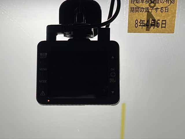 ダイハツ タフト G ターボ 沖縄県 2023(令5)年 5.6万km 緑 県外仕入れ　/禁煙車　/純正９インチディスプレイオーディオ　/（フルセグＴＶ　Ｂｌｕｅｔｏｏｔｈ）　/ガラスルーフ　/前後ドライブレコーダー　/ルーフレール　/アダプティブクルーズコントロール　/衝突被害軽減ブレーキ/車逸脱警報機能/LEDヘッドライト/スマートキー/ステアリングスイッチ/純正ドアバイザー