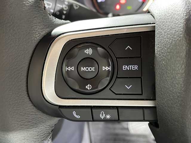 ダイハツ タフト G ターボ 沖縄県 2023(令5)年 5.6万km 緑 県外仕入れ　/禁煙車　/純正９インチディスプレイオーディオ　/（フルセグＴＶ　Ｂｌｕｅｔｏｏｔｈ）　/ガラスルーフ　/前後ドライブレコーダー　/ルーフレール　/アダプティブクルーズコントロール　/衝突被害軽減ブレーキ/車逸脱警報機能/LEDヘッドライト/スマートキー/ステアリングスイッチ/純正ドアバイザー