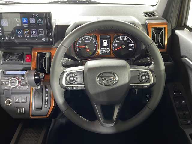 ダイハツ タフト G ターボ 沖縄県 2023(令5)年 5.6万km 緑 県外仕入れ　/禁煙車　/純正９インチディスプレイオーディオ　/（フルセグＴＶ　Ｂｌｕｅｔｏｏｔｈ）　/ガラスルーフ　/前後ドライブレコーダー　/ルーフレール　/アダプティブクルーズコントロール　/衝突被害軽減ブレーキ/車逸脱警報機能/LEDヘッドライト/スマートキー/ステアリングスイッチ/純正ドアバイザー