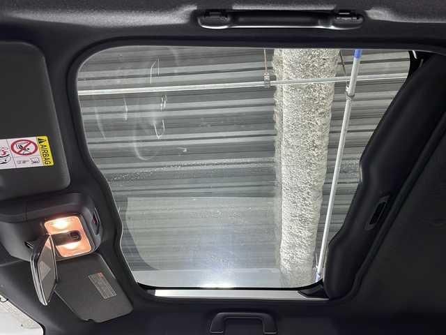 ダイハツ タフト G ターボ 沖縄県 2023(令5)年 5.6万km 緑 県外仕入れ　/禁煙車　/純正９インチディスプレイオーディオ　/（フルセグＴＶ　Ｂｌｕｅｔｏｏｔｈ）　/ガラスルーフ　/前後ドライブレコーダー　/ルーフレール　/アダプティブクルーズコントロール　/衝突被害軽減ブレーキ/車逸脱警報機能/LEDヘッドライト/スマートキー/ステアリングスイッチ/純正ドアバイザー