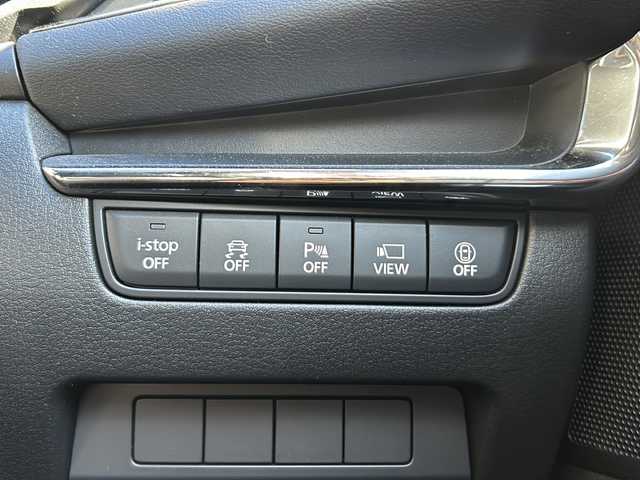 マツダ マツダ３ファストバック 15S ブラックトーンED 静岡県 2023(令5)年 2.1万km プラチナクォーツメタリック 純正ナビ/・FM/AM/・Bluetooth/・USB/・スマートフォン連携/・メモリーオーディオ/主要装備/・衝突軽減/・レーンキープ/・追従クルコン/・BSM/・コーナーセンサー前後/・全方位カメラ/・HUD/・ETC/・ドラレコ前/・ステリモ/・パドルシフト/・電動パーキングブレーキ/・オートホールド/・LEDヘッドライト/・オートライト/・オートハイビーム/・社外フロアマット/・純正アルミホイール