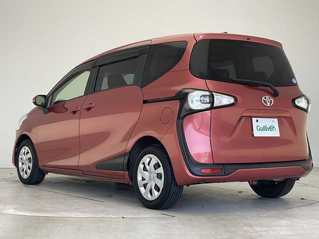 トヨタ シエンタ G 愛知県 2015(平27)年 5.3万km レッドマイカM 純正ナビ/両側パワースライドドア/シートヒーター/バックカメラ/フルセグ/ＣＤ/Bluetooth/横滑り防止装置/アイドリングストップ/オートエアコン/ステアリングスイッチ/スマートキー/プッシュスタート