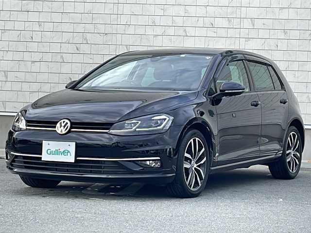 フォルクスワーゲン ゴルフ TSI ハイライン テックED 山形県 2018(平30)年 5.8万km カーボンスチールグレーM 純正SDナビ　(CD/DVD/BT/USB/SD/AUX/フルセグTV)/AppleCarPlay/AndroidAuto/レーダークルーズコントロール/レーンアシストシステム/ブラインドスポットモニター/パドルシフト/デュアルエアコン/電動格納ミラー/プリクラッシュブレーキシステム/疲労検知システム/プロアクティブ・オキュパント・プロテクション/リアクロストラフィックアラート/オートホールド/スペアキー有/社外AW付スタッドレスタイヤ車載