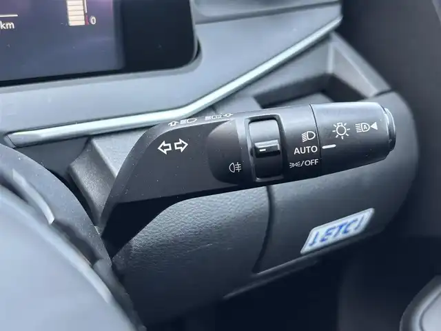 日産 ノート 宮城県 2022(令4)年 6.5万km ブリリアントシルバー 登録時走行距離64845km/純正HDDナビ/フルセグTV/HDMI/BT/カープレイ/AM/FM/USB/置くだけ充電/デジタルインナーミラー/ETC2.0/プロパイロット/運転支援