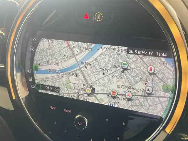 ＭＩＮＩ ＢＭＷ ミニ クロスオーバー クーパー D 熊本県 2020(令2)年 4.1万km ミッドナイト・ブラック・メタリック ・スマートキー/・プッシュスタート/・インテリジェントセーフティ/・PDC自動起動/・パーキングアシスト/・クルーズコントロール(追従式)/・純正HDDナビ/　【Bluetooth・USB・MSV】/・バックカメラ/・ETC/・パワーバックドア/・LEDヘッドランプ/・LEDフォグランプ/・UKテール/・純正マット/・保証書/取説
