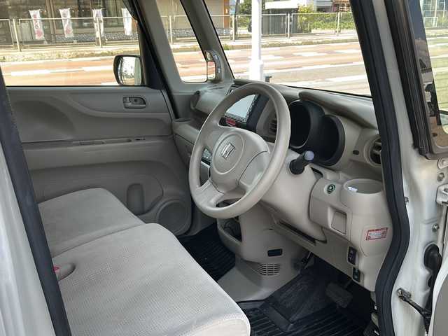 ホンダ Ｎ ＢＯＸ G 秋田県 2016(平28)年 7.2万km プレミアムホワイトパールⅡ 純正メモリナビ/純正CD、BT、ワンセグ/バックカメラ/社外14インチアルミ/４WD/ETC