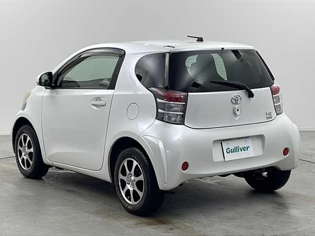 トヨタ ｉＱ 100X 栃木県 2009(平21)年 10.4万km ホワイトパールクリスタルシャイン 社外14インチアルミ/パワーウィンドウ/サイド＋リアエアバッグ/ETC/電動格納ミラー
