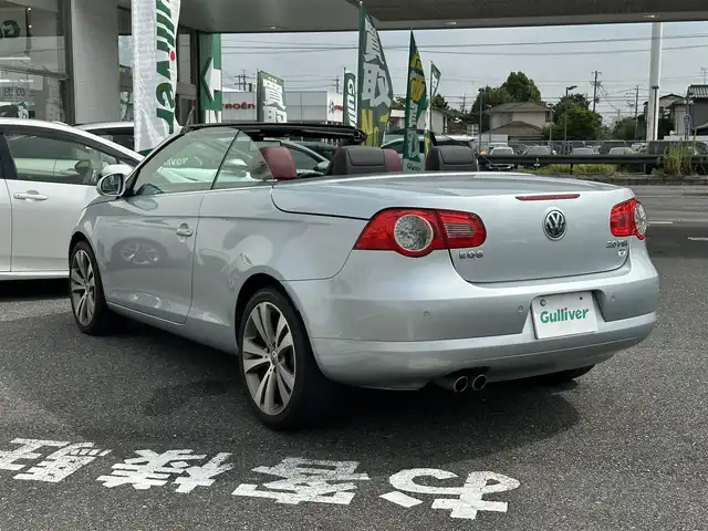 フォルクスワーゲン イオス 2．0T 愛知県 2007(平19)年 5.8万km シルバーエッセンスM ワンオーナー/電動オープン/バックソナー/クルーズコントロール/リモコンキー/ＡＡＣ/HDDナビ/ウィンカーミラー/電動サンルーフ/純正革シート/ETC/純正フォグランプ/ボンネットエアサス/保証書/取扱説明書