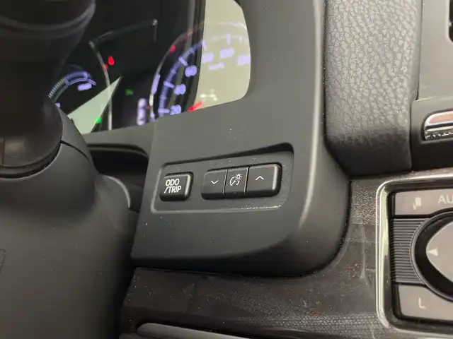 トヨタ クラウン ハイブリッド アスリートS 鹿児島県 2014(平26)年 15.9万km ホワイトパールクリスタルシャイン 純正ナビ/フルセグ/Bluetooth/バックカメラ/クルーズコントロール/ドラレコ/ステアリングリモコン/ビルトインETC/ハンズフリー/オートライト/DNパワーシート/電動格納ミラー/コーナーセンサー