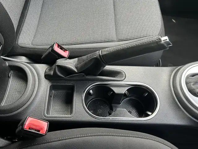 フォルクスワーゲン ザ・ビートル デザイン 愛知県 2015(平27)年 10.2万km グラシオーサブラウンメタリック 純正ナビ/（AM/FM/CD/DVD/BT/フルセグ）/バックカメラ/ETC/フロアマット/純正アルミ/キーレス/取説/保証書