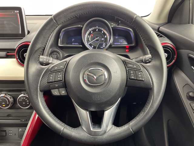 マツダ デミオ XD ミッドセンチュリー 大阪府 2015(平27)年 4万km ソウルレッドプレミアムメタリック スマートシティブレーキサポート/純正メモリナビ/・CD/・DVD/・Bluetooth/・USB/・フルセグTV/バックカメラ/クルーズコントロール/LEDオートライト/フォグランプ/シートヒーター/純正16インチアルミホイール/ヘッドアップディスプレイ/AT誤発進抑制制御/パドルシフト/スマートキー/ETC
