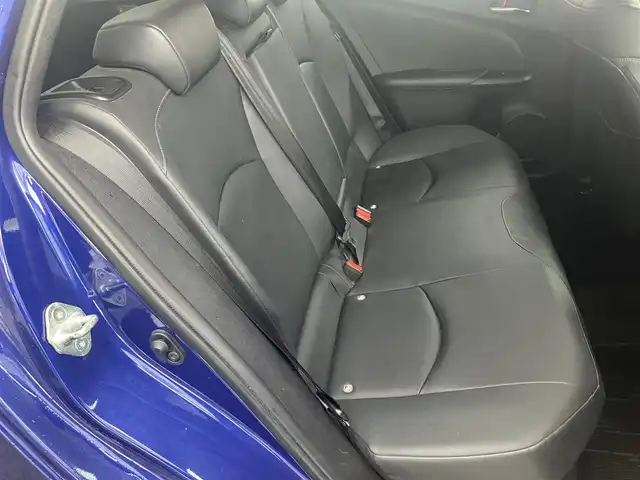 トヨタ プリウス A ツーリングセレクション 愛知県 2016(平28)年 5.8万km ダークブルーマイカM 4WD/トヨタセーフティセンス/衝突回避支援ブレーキサポート/車線逸脱警報機能/純正SDナビTV/DVDビデオ&CD/Bluetoothオーディオ/バックカメラ/レーダークルーズコントロール/ビルトインETC/D&N席シートヒーター/ステアリングスイッチ/LEDヘッドライト/オートライト/オートマチックハイビーム/スマートキー×2ケ/プッシュスタート/カーテンエアバック/純正アルミホイル/純正フロアマット/社外アルミ付きスタッドレスタイヤ積込み