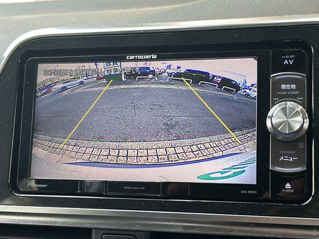トヨタ シエンタ G クエロ 静岡県 2018(平30)年 5.6万km ホワイトパールクリスタルシャイン 社外ナビ(カロッツェリア)/・CD/DVD/・FM/AM/・フルセグTV/・Bluetooth/・SD/・ミュージックサーバー/主要装備/・バックカメラ/・両側パワースライドドア/・衝突被害軽減システム/・オートハイビーム/・レーンディパーチャーアラート/・先行車発進お知らせ/・ＥＴＣ/・アイドリングストップ/・横滑り防止装置/・ＬＥＤヘッドライト/・ハーフレザー