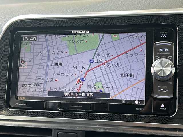 トヨタ シエンタ G クエロ 静岡県 2018(平30)年 5.6万km ホワイトパールクリスタルシャイン 社外ナビ(カロッツェリア)/・CD/DVD/・FM/AM/・フルセグTV/・Bluetooth/・SD/・ミュージックサーバー/主要装備/・バックカメラ/・両側パワースライドドア/・衝突被害軽減システム/・オートハイビーム/・レーンディパーチャーアラート/・先行車発進お知らせ/・ＥＴＣ/・アイドリングストップ/・横滑り防止装置/・ＬＥＤヘッドライト/・ハーフレザー