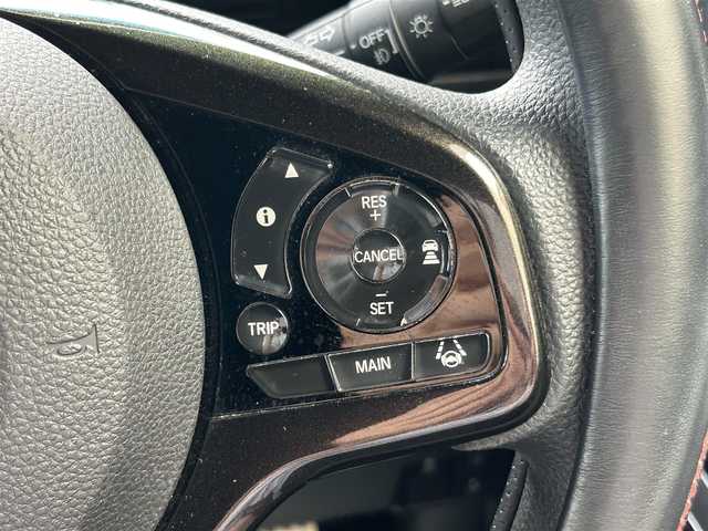 ホンダ Ｎ ＢＯＸ カスタム G L ホンダセンシング 高知県 2018(平30)年 9.8万km プレミアムホワイトパールⅡ ワンオーナー　/WORKSアルミホイール /SILK BLazeエアロ/片側パワスラ /フルセグナビ (AVIC-RZ901)/【Bluetooth CD TV 】/バックカメラ /前後ドラレコ /ETC /カーテンエアバック /衝突被害軽減システム/レーンキープアシスト/レザー調シートカバー/ドアバイザー