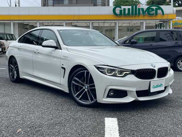 ＢＭＷ ４４０ｉ グランクーペ Mスポーツ 神奈川県 2017(平29)年 5.1万km アルピンホワイトⅢ ナビ・フルセグ・DVD・CD・USB・Bluetooth/ハーマンカードン/ミラー内蔵ETC/バックカメラ/パークディスタンスコントロール/革巻きハンドル/アクティブクルーズコントロール/パドルシフト/アダプティブLEDヘッドライト/オートライト/オートワイパー/黒革シート/前席パワーシート/前席シートヒーター/社外車高調（KW）/保証書/取扱説明書/スペアキー