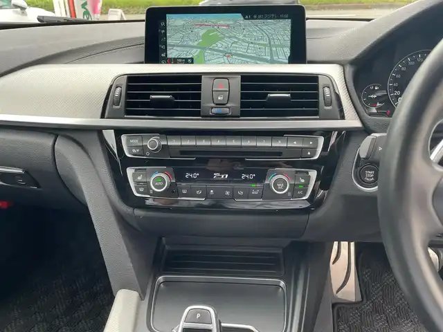 ＢＭＷ ４４０ｉ グランクーペ Mスポーツ 神奈川県 2017(平29)年 5.1万km アルピンホワイトⅢ ナビ・フルセグ・DVD・CD・USB・Bluetooth/ハーマンカードン/ミラー内蔵ETC/バックカメラ/パークディスタンスコントロール/革巻きハンドル/アクティブクルーズコントロール/パドルシフト/アダプティブLEDヘッドライト/オートライト/オートワイパー/黒革シート/前席パワーシート/前席シートヒーター/社外車高調（KW）/保証書/取扱説明書/スペアキー