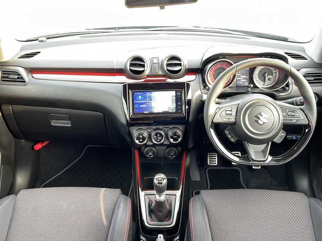 スズキ スイフト スポーツ 島根県 2024(令6)年 0.1万km スーパーブラックパール 社外ナビ/Bluetooth CD DVD USB/フルセグ TV/アラウンドビューカメラ/ブラインドスポットモニター/前後ドライブレコーダ/ETC/横滑り防止装置/コーナーセンサー/レーンキープアシスト/盗難防止装置/オートライト/衝突被害軽減システム/LEDヘッドライト/純正17インチアルミホイール/運転席シートヒーター/保証書/取扱説明書