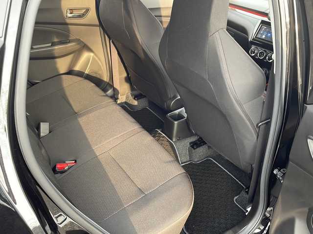 スズキ スイフト スポーツ 島根県 2024(令6)年 0.1万km スーパーブラックパール 社外ナビ/Bluetooth CD DVD USB/フルセグ TV/アラウンドビューカメラ/ブラインドスポットモニター/前後ドライブレコーダ/ETC/横滑り防止装置/コーナーセンサー/レーンキープアシスト/盗難防止装置/オートライト/衝突被害軽減システム/LEDヘッドライト/純正17インチアルミホイール/運転席シートヒーター/保証書/取扱説明書