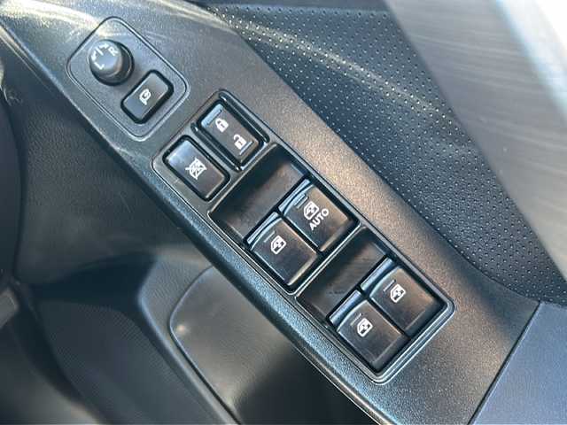 スバル フォレスター Xブレイク 長野県 2014(平26)年 7.3万km クリスタルブラックシリカ (株)IDOMが運営する【じしゃロン長野店】の自社ローン専用車両になります。こちらは現金またはオートローンご利用時の価格です。自社ローンご希望の方は別途その旨お申付け下さい/社外ナビ/パドルシフト/フルセグテレビ/バックカメラ/ETC
