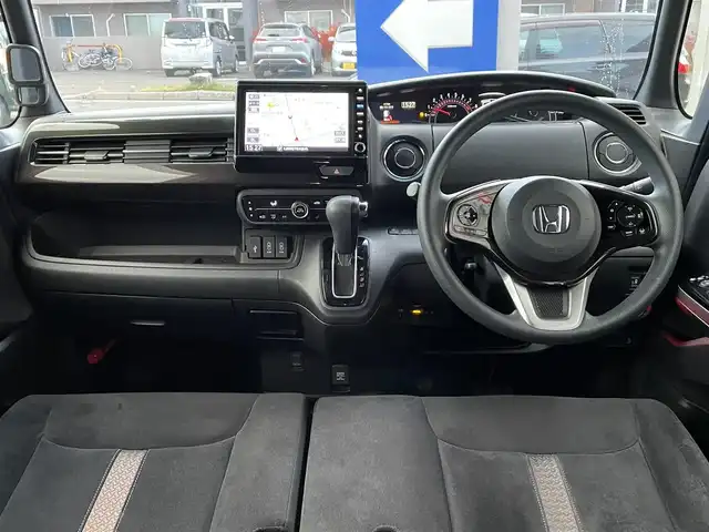 ホンダ Ｎ ＢＯＸ カスタム G L ホンダセンシング 道央・札幌 2018(平30)年 12.3万km プラチナホワイトパール (株)IDOMが運営する【じしゃロン札幌店】の自社ローン専用車両になりますこちらは現金またはオートローンご利用価格です。自社ローンご希望の方は別途その旨お申し付けください。/プッシュスタート/純正ナビ・TV/バックカメラ/パワースライドドア/ETC