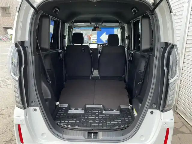 ホンダ Ｎ ＢＯＸ カスタム G L ホンダセンシング 道央・札幌 2018(平30)年 12.3万km プラチナホワイトパール (株)IDOMが運営する【じしゃロン札幌店】の自社ローン専用車両になりますこちらは現金またはオートローンご利用価格です。自社ローンご希望の方は別途その旨お申し付けください。/プッシュスタート/純正ナビ・TV/バックカメラ/パワースライドドア/ETC