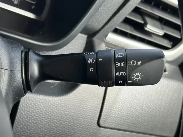 トヨタ ルーミー カスタムG 静岡県 2019(平31)年 5.3万km ブラックマイカメタリック スマートアシスト/純正９型ＳＤナビ/フルセグＴＶ/ＤＶＤ再生/バックカメラ/ＨＤＭＩ接続/ＥＴＣ/両側電動スライドドア/前席シートヒーター/クルーズコントロール/ＬＥＤヘッドライト/フォグランプ/ＴＥＩＮ車高調/ドアバイザー/ＲＨマキシライト１７ＡＷ