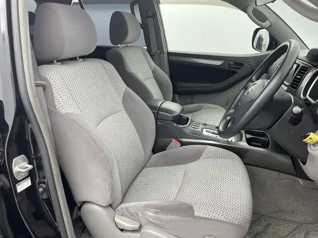 トヨタ ハイラックス サーフ SSR－X LTD 富山県 2009(平21)年 14.2万km ブラック ４WD/社外ＨＤＤナビ（ＣＮ－ＨＷ８００Ｄ）（ＣＤ　ＤＶＤ　ＭＳＶ）/フルセグTV　/ＥＴＣ　/ステップ　/キーレス　/オートライト　/バックドアはイージークローザー　/純正マット・バイザー　/保証書、取扱説明書