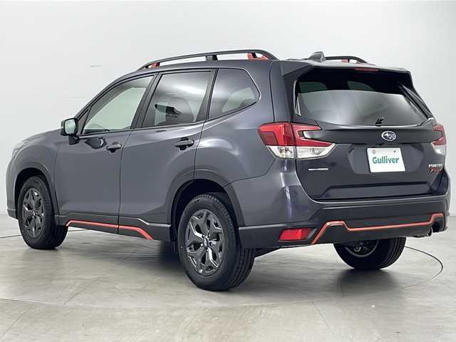 スバル フォレスター X－ブレイク 道央・札幌 2020(令2)年 3.6万km グレー ・4WD/・DIATONEナビ/　CD/BT/USB/SD/・フルセグTV/・バックカメラ/・サイドカメラ/・ドライブレコーダー/・X-MODE/・アイサイトVer3/  プリクラッシュブレーキ/　AT誤発進抑制　前後/　後退時ブレーキアシスト/　全車速追従クルーズコントロール/　アクティブレーンキープ/　先行車発進お知らせ/　車線逸脱警報/　ふらつき警報/・ハーフレザーシート/・前席パワーシート/・全席シートヒーター/・革巻ステアリング/・ステアリングリモコン/・ステアリングヒーター/・ブラインドスポットモニター/・ETC/・アイドリングストップ/・オートライト/・LEDヘッドライト/・フォグランプ/・リアフォグランプ/・純正ラバーマット/・スマートキー/・17インチ純正アルミホイール/・取扱説明書/・保証書