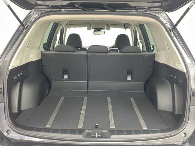 スバル フォレスター X－ブレイク 道央・札幌 2020(令2)年 3.6万km グレー ・4WD/・DIATONEナビ/　CD/BT/USB/SD/・フルセグTV/・バックカメラ/・サイドカメラ/・ドライブレコーダー/・X-MODE/・アイサイトVer3/  プリクラッシュブレーキ/　AT誤発進抑制　前後/　後退時ブレーキアシスト/　全車速追従クルーズコントロール/　アクティブレーンキープ/　先行車発進お知らせ/　車線逸脱警報/　ふらつき警報/・ハーフレザーシート/・前席パワーシート/・全席シートヒーター/・革巻ステアリング/・ステアリングリモコン/・ステアリングヒーター/・ブラインドスポットモニター/・ETC/・アイドリングストップ/・オートライト/・LEDヘッドライト/・フォグランプ/・リアフォグランプ/・純正ラバーマット/・スマートキー/・17インチ純正アルミホイール/・取扱説明書/・保証書