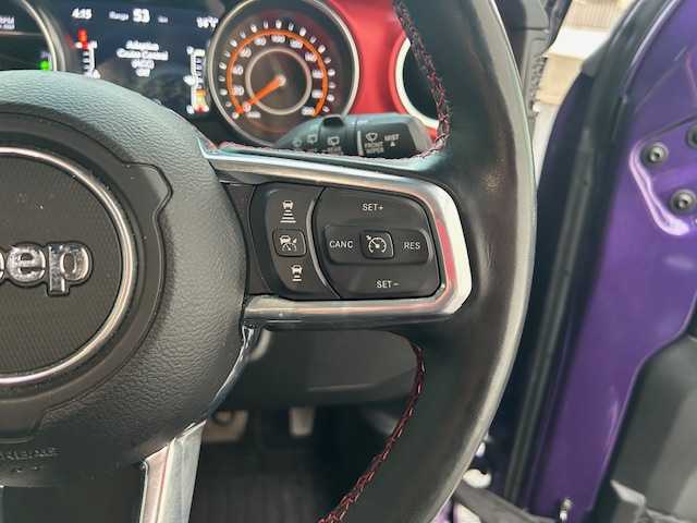 クライスラー・ジープ ジープ ラングラー ルビコン 東京都 2023(令5)年 5.8万km パープル ワンオーナー/純正HDDナビ【AM/FM/BT/AUX】/ブラインドスポットモニター/クルーズコントロール/衝突被害軽減システム/横滑り防止装置/レザーシート/シートヒーター【運転席側+助手席側】/純正フロアマット/オートライト/ドライブレコーダー/ETC2.0 /USB入力端子/保証書/取扱説明書/スペアキー×1