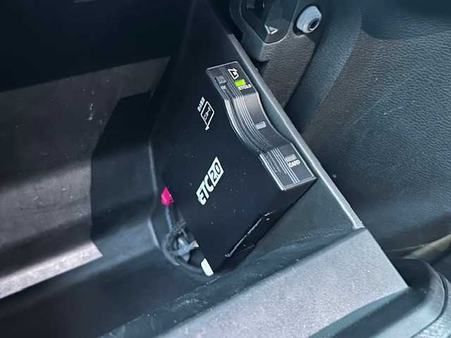 クライスラー・ジープ ジープ ラングラー ルビコン 東京都 2023(令5)年 5.8万km パープル ワンオーナー/純正HDDナビ【AM/FM/BT/AUX】/ブラインドスポットモニター/クルーズコントロール/衝突被害軽減システム/横滑り防止装置/レザーシート/シートヒーター【運転席側+助手席側】/純正フロアマット/オートライト/ドライブレコーダー/ETC2.0 /USB入力端子/保証書/取扱説明書/スペアキー×1