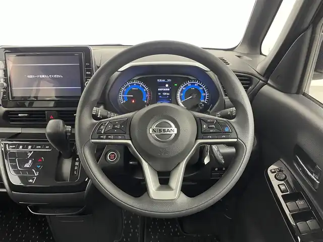 日産 ルークス HWS X プロパイロットED 埼玉県 2020(令2)年 4.1万km スパークリングレッドM プロパイロット/純正9インチSDナビ（MM320D-L）/　DTV CD DVD BT USB SD/両側パワースライド/バックカメラ/ベンチシート/シートバックテーブル/リアサーキュレーター/インテリジェントエマージェンシーブレーキ/LDW（車線逸脱警報）/VDC（ビークルダイナミクスコントロールシステム）/アイドリングストップ/純正前方ドライブレコーダー/ビルトインETC/エンジンスタートボタン/スマートキー/スペアキー/オートライト/純正LEDヘッドライト＆フォグランプ/純正アルミホイール