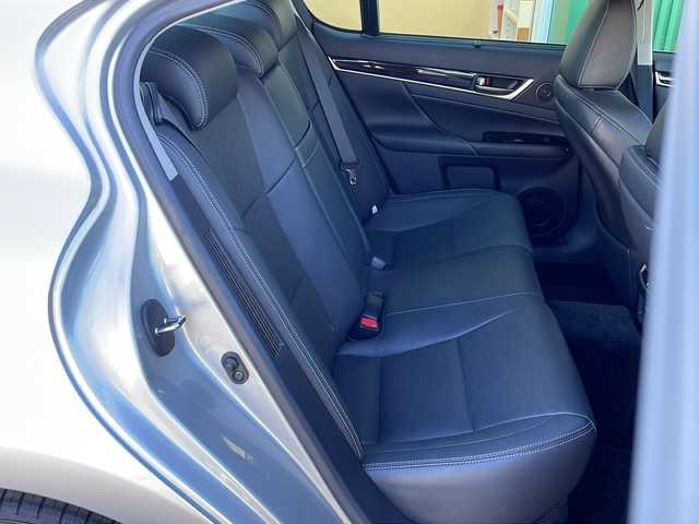 レクサス ＧＳ 450h Iパッケージ 岐阜県 2013(平25)年 8.3万km ソニックシルバー 禁煙車/純正ナビ/Bluetooth/クルーズコントロール/クリアランスソナー/前後コーナーセンサー/シートヒーター/エアシート/パワーシート/シートメモリー/パドルシフト/ビルトインETC/カーテンエアバッグ/盗難防止/ヘッドライトウォッシャー/純正フロアマット/純正アルミホイール/LEDヘッドライト/オートライト/オートハイビーム/スマートキー/カードキー/スペアキー/スペアタイヤ