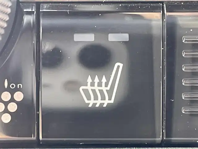 ホンダ Ｎ ＯＮＥ RS 兵庫県 2022(令4)年 2.2万km プレミアムイエローパールⅡ 純正ナビ/シートヒーター/バックカメラ/電子パーキング/オートホールド/クルーズコントロール（追従）/ビルトインETC/Bluetoothオーディオ/プラズマクラスター/純正15インチAW/6MT/街乗りにおすすめのミッション車