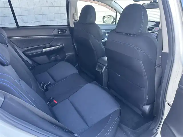 スバル レヴォーグ 1．6GT－S アイサイト 道北・旭川 2014(平26)年 8.3万km クリスタルホワイトP (株)IDOMが運営する【じしゃロン旭川店】の自社ローン対象車両になります。こちらは現金ご利用時の価格です。自社ローンご希望の方は別途その旨お申付け下さい。/ /・社外ナビ(CD/DVD/ブルーレイ/BT/SD/フルセグ)/・バックカメラ/・ETC/・アイサイト/・クルーズコントロール/・パドルシフト/・ステアリングリモコン/・両席パワーシート/・電動格納ウィンカーミラー/・積込スタッドレスタイヤ 純正AW225/45R18/・取扱説明書