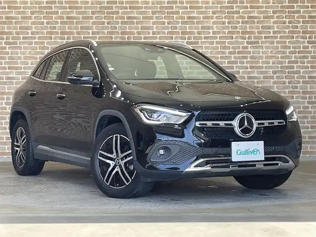 メルセデス・ベンツ Ｍ・ベンツ ＧＬＡ２００ｄ 4マチック 岩手県 2022(令4)年 0.9万km コスモスブラック ４WD/ディーゼルターボ/MBUX/純正ナビ/レーダーセーフティパッケージ/アクティブレーンキープアシスト/アダプティブクルーズコントロール/レーンチェンジアシスト/アンビエントライト/３６０°カメラ/ハーフレザーシート/パワーテールゲート/LEDヘッドライト/オートライト/プッシュスタート/スマートキー