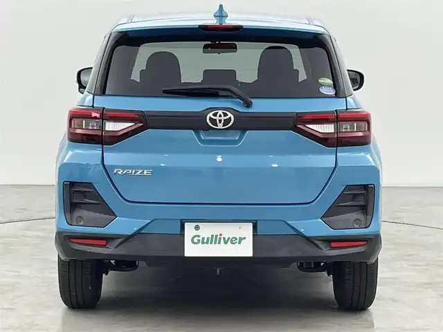 トヨタ ライズ X 福岡県 2019(令1)年 0.8万km ターコイズブルーマイカメタリック 純正メーカーナビ（Ｂｌｕｅｔｏｏｔｈ，ＴＶ）　/前方ドライブレコーダー　/横滑り防止装置　/アダプティブハイビームシステム　/ＭＴモード付き　/プッシュスタート　/電動格納式ドアミラー　/ＬＥＤ　/純正フロアマット