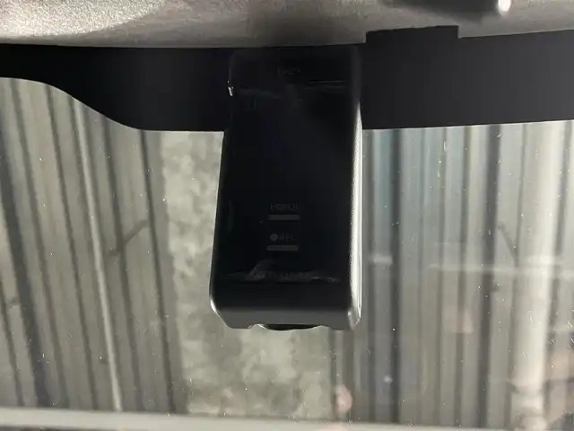 トヨタ ライズ X 福岡県 2019(令1)年 0.8万km ターコイズブルーマイカメタリック 純正メーカーナビ（Ｂｌｕｅｔｏｏｔｈ，ＴＶ）　/前方ドライブレコーダー　/横滑り防止装置　/アダプティブハイビームシステム　/ＭＴモード付き　/プッシュスタート　/電動格納式ドアミラー　/ＬＥＤ　/純正フロアマット