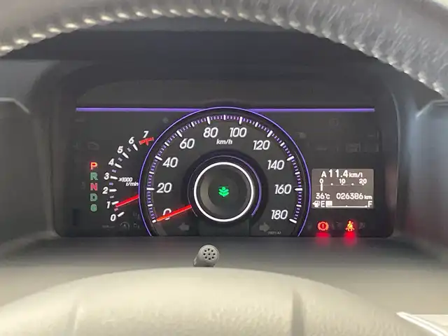 ホンダ ステップワゴン スパーダ Z クールスピリット 新潟県 2014(平26)年 2.7万km プレミアムスパークルブラックパール 純正ナビ（型式：VXM-145VFNi）/・AM/FM/CD/DVD/Bluetooth/フルセグ/バックモニター/クルーズコントロ―ル/両側パワースライドドア/3列シート/ウォークスルー/純正フロアマット/ハーフレザーシート/キセノンヘッドライト/オートライト/純正17インチAW夏タイヤ/ABS/横滑り防止機能/盗難防止装置/保証書/取扱説明書/スペアキー
