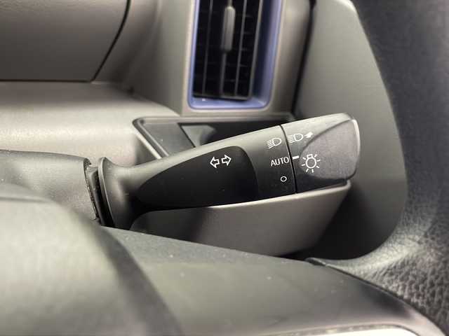 ダイハツ タント X セレクション 宮崎県 2020(令2)年 5.1万km シャイニングホワイトパール 禁煙車/衝突被害軽減ブレーキ/純正ディスプレイオーディオ/（DUK-W69D/CD/DVD/FMAM/Bluetooth）/純正バックカメラ/純正ビルトインETC/純正LEDオートライト/純正ルーフエンドスポイラー/純正セキュリティアラーム/純正フロアマット/左側電動スライドドア/クリアランスソナー/オートエアコン/オート電動格納ミラー/スマートキー/プッシュエンジンスタート/スペアキー/新車時保証書/取扱い説明書